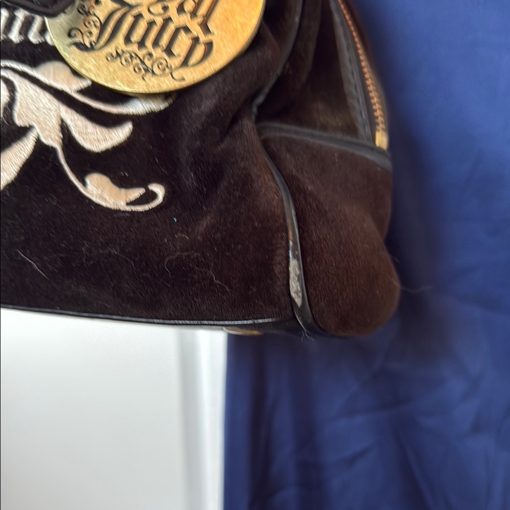 Juicy Couture ROYAL JUICY brown gold bowler bag purse Y2K - Picture 3 of 16